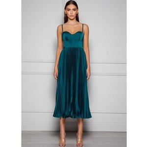 Elle Zeitoune Milan Midi Dress